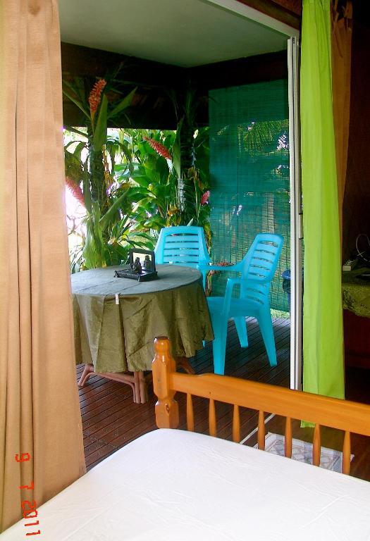Tauhanihani Village Lodge La Vague Bleue Teahupoo Chambre photo
